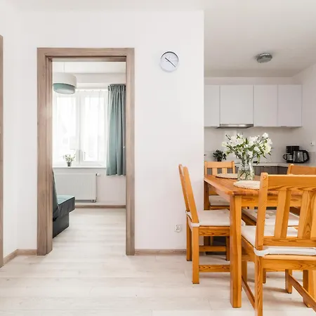 - Zalewowa Z Parkingiem Sztutowo