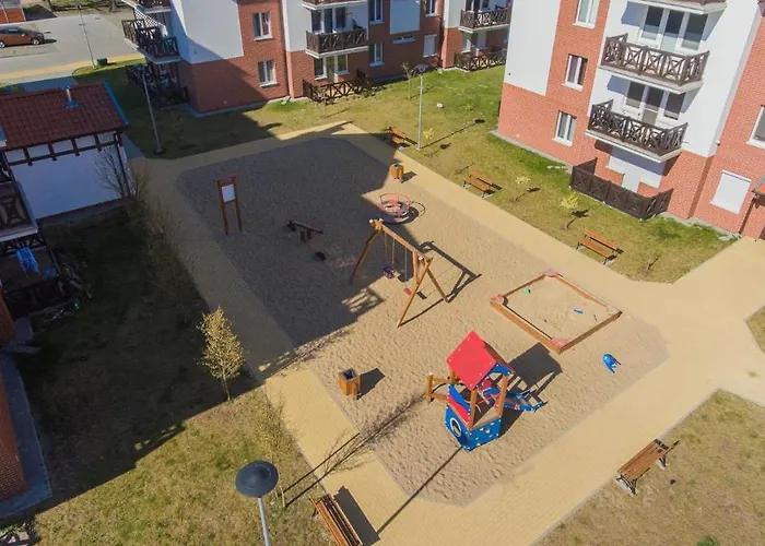 - Zalewowa Z Parkingiem