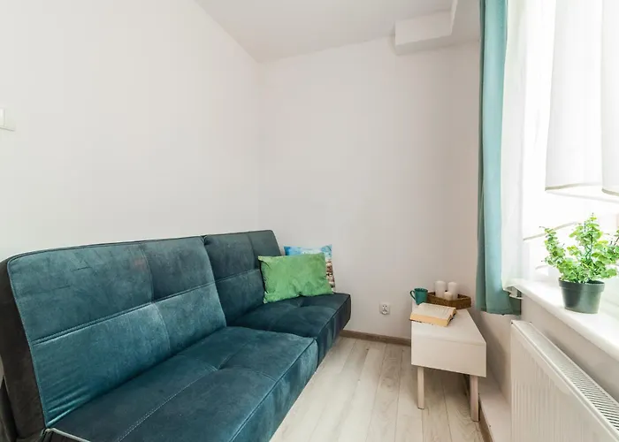 - Zalewowa Z Parkingiem *